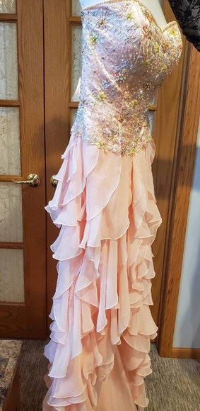 Ball Gown - Picture 4 of 8